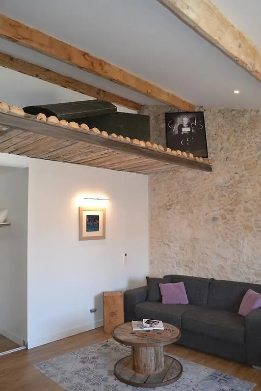 2 Pieces Vagliano Apartment Cannes